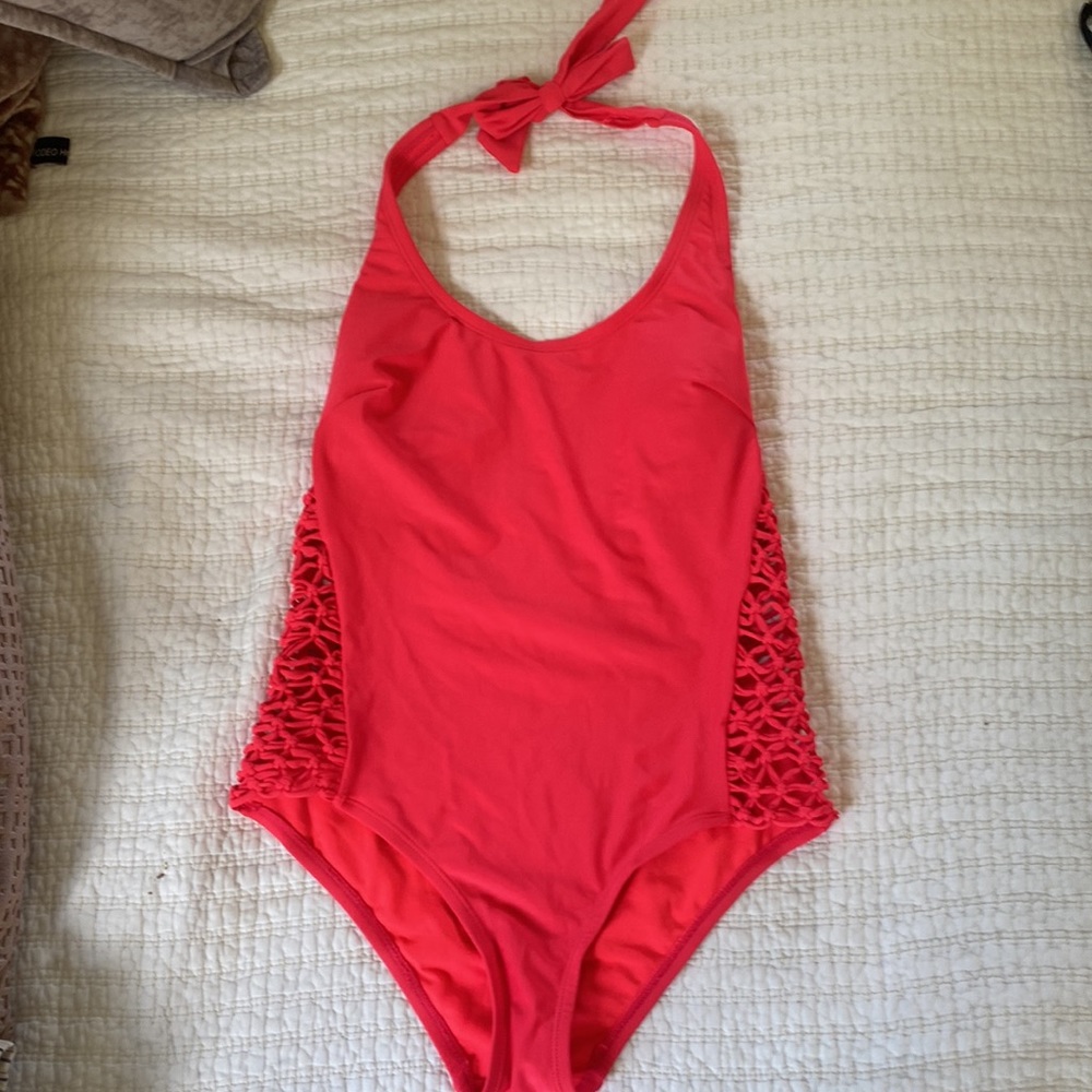Swimsuit-M-Never worn-Coral/Salamander color